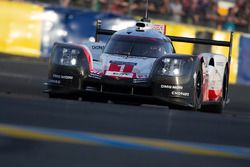 #1 Porsche Team Porsche 919 Hybrid: Neel Jani, Andre Lotterer, Nick Tandy