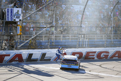 Race winner Ricky Stenhouse Jr., Roush Fenway Racing Ford