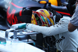 Race winner Lewis Hamilton, Mercedes-Benz F1 W08 celebrates in parc ferme