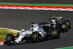 Felipe Massa, Williams FW40, Kevin Magnussen, Haas F1 Team VF-17