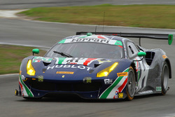#51 Spirit of Race, Ferrari 488 GT3: Peter Mann, Maurizio Mediani