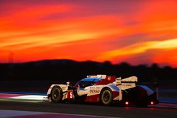 #5 Toyota Racing Toyota TS050 Hybrid: Anthony Davidson, Sébastien Buemi, Kazuki Nakajima