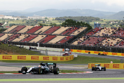 Lewis Hamilton, Mercedes AMG F1 W07 Hybrid