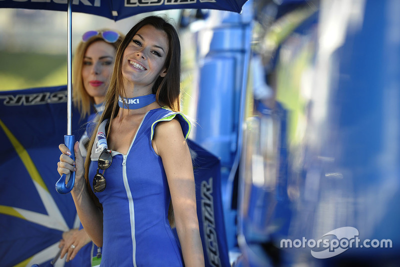 Lovely Suzuki girls