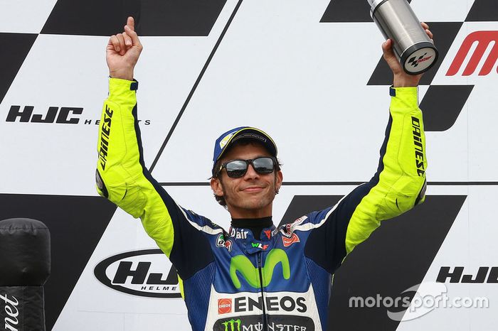 Podio: Valentino Rossi, Yamaha Factory Racing