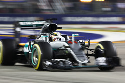 Lewis Hamilton, Mercedes AMG F1 W07 Hybrid