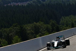 Lewis Hamilton, Mercedes AMG F1 W07 Hybrid
