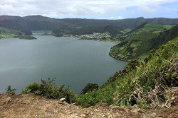 Volcano stage