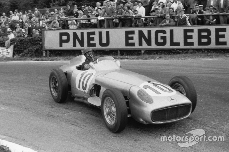 Juan Manuel Fangio, Mercedes-Benz W 196 R