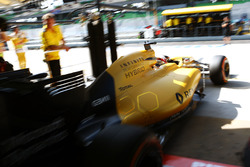 Kevin Magnussen, Renault Sport F1 Team RS16