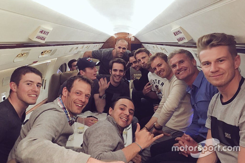 Paul di Resta, Alexander Wurz, Felipe Massa, Max Verstappen, Jean-Eric Vergne, Esteban Gutiérrez, Jenson Button, Nico Rosberg, David Coulthard, y Nico Hulkenberg