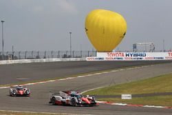 #5 Toyota Racing Toyota TS050 Hybrid: Anthony Davidson, Sébastien Buemi, Kazuki Nakajima