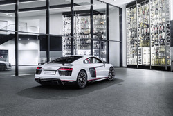 Audi R8 V10 plus selection 24h