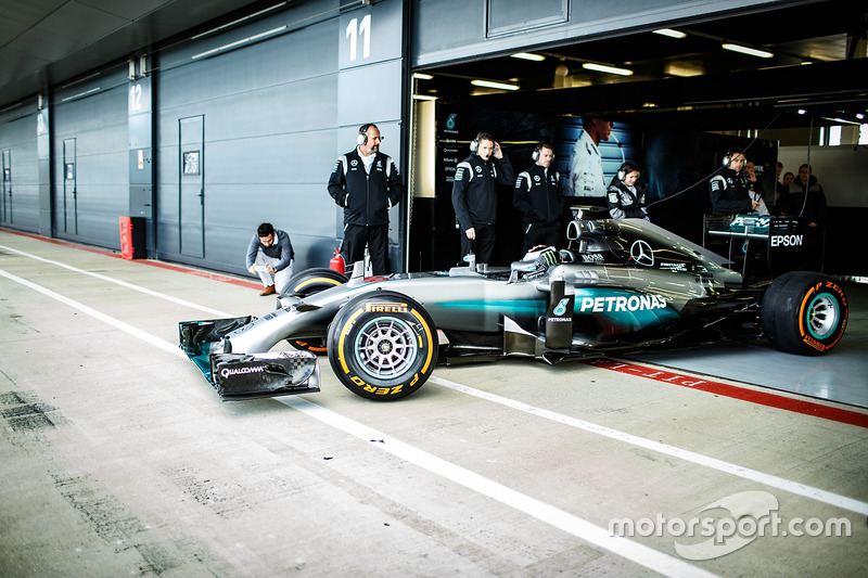 Jorge Lorenzo, Mercedes AMG F1 W05