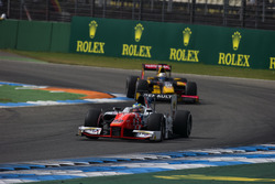 Oliver Rowland, MP Motorsport y Antonio Giovinazzi, PREMA Racing