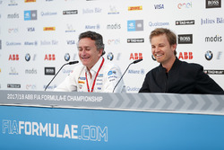 Alejandro Agag, PDG Formule E, avec le Champion du monde de F1, Nico Rosberg, en conférence de presse
