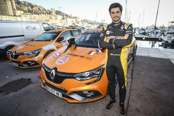 Carlos Sainz Jr., Renault Megane RS