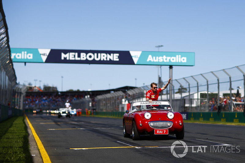 Kimi Raikkonen, Ferrari, pilotlar geçit töreninde