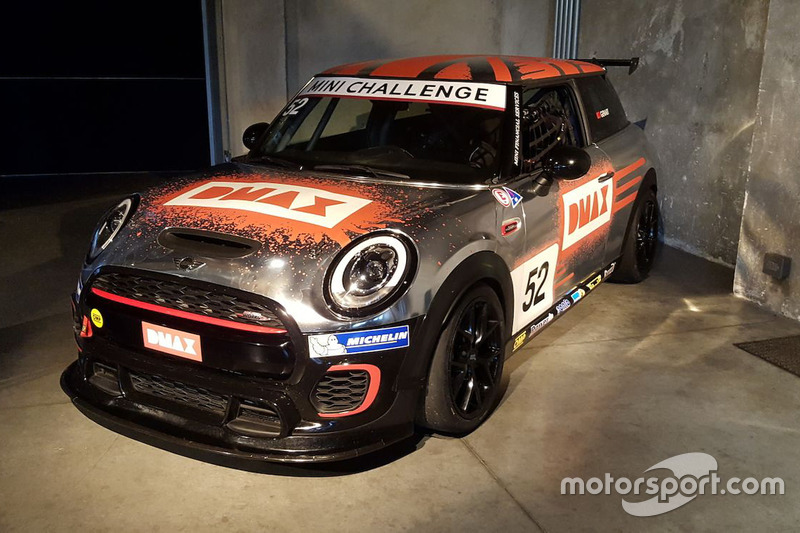 MINI John Cooper Works Challenge Pro