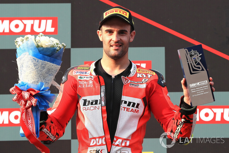 Podium: Xavi Fores, Barni Racing Team