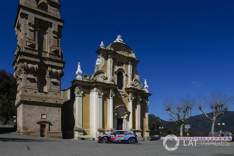 Thierry Neuville, Nicolas Gilsoul, Hyundai Motorsport Hyundai i20 Coupe WRC