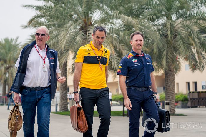 Dr Helmut Marko, Red Bull, Cyril Abiteboul, Renault Sport F1 y Christian Horner, Red Bull Racing