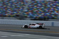 #7 Acura Team Penske Acura DPi: Helio Castroneves, Graham Rahal, Ricky Taylor