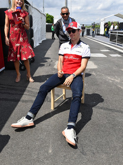 Charles Leclerc, Sauber with Sky TV
