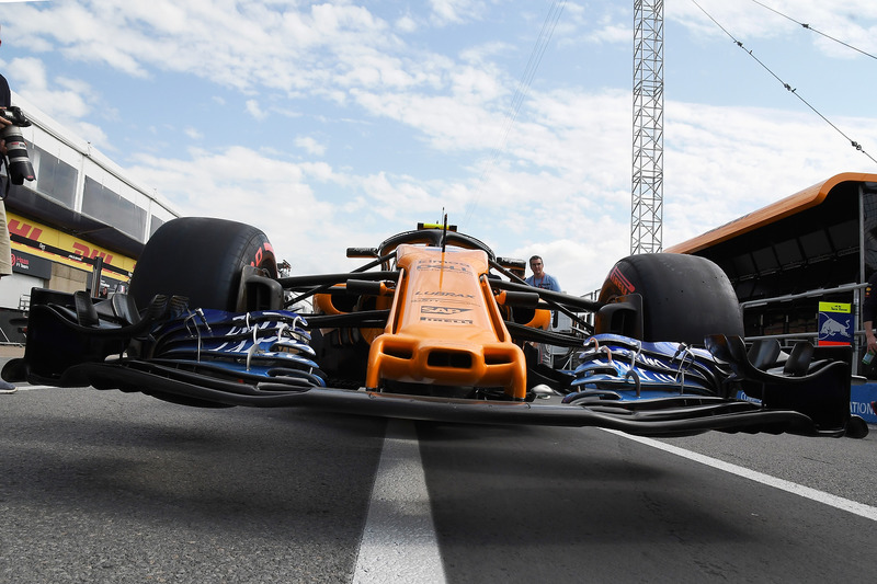 McLaren MCL33 burun