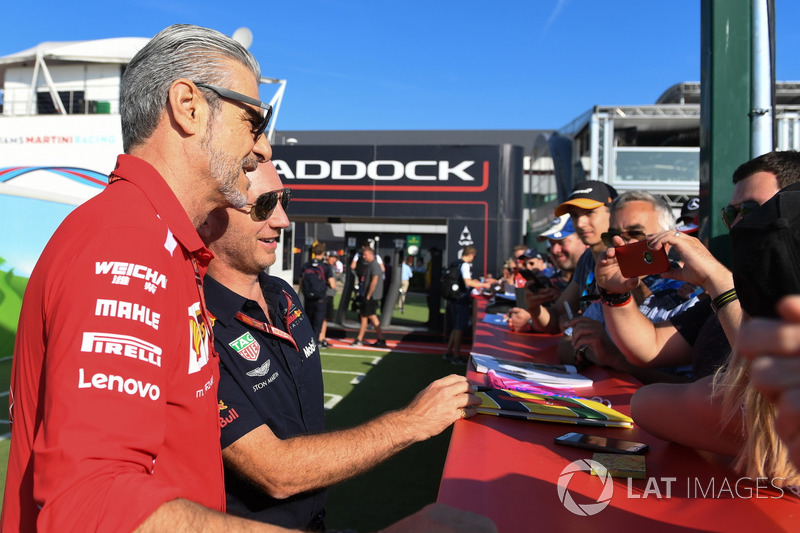 Christian Horner, Red Bull Racing Team Principal y Maurizio Arrivabene, Ferrari Team Principal