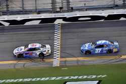 A.J. Allmendinger, JTG Daugherty Racing, Chevrolet Camaro Kroger ClickList, Chris Buescher, JTG Daugherty Racing, Chevrolet Camaro Kleenex Wet Wipes