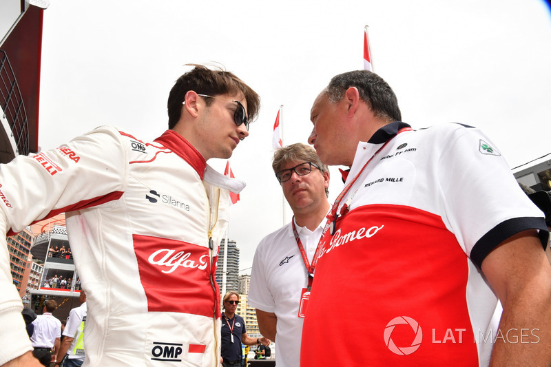 Charles Leclerc, Sauber and Frederic Vasseur, Sauber, Team Principal