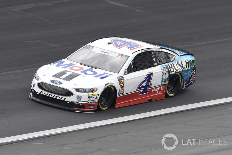 39. Kevin Harvick, Stewart-Haas Racing, Ford Fusion Mobil 1 / Busch Beer