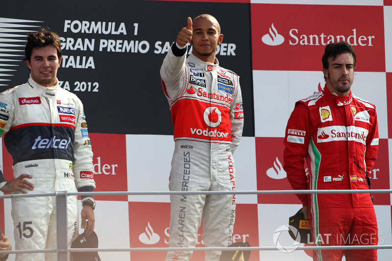 Podium: Lewis Hamilton, McLaren, Sergio Perez, Sauber and Fernando Alonso, Ferrari