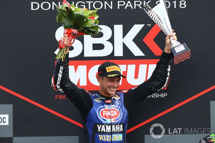 Podio: ganador de la carrera Michael van der Mark, Pata Yamaha