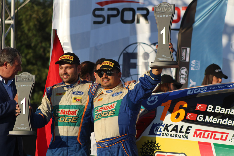 Buğra Banaz, Burak Erdener, Castrol Ford Team Türkiye, Ford Fiesta R2t