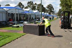 Transporte en el Paddock