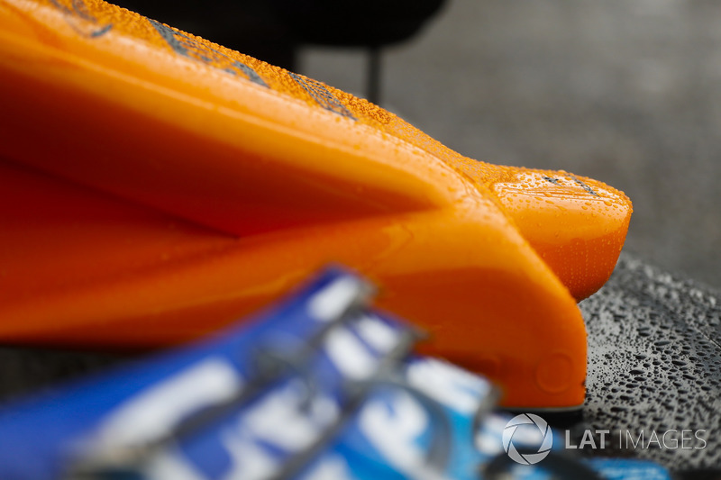 The nose of the McLaren MCL33