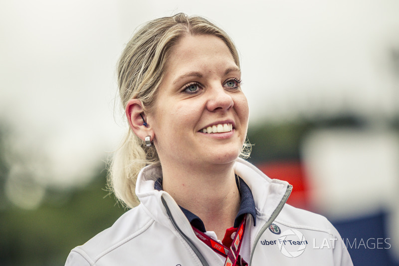 Katharina Zeilinger, Sauber