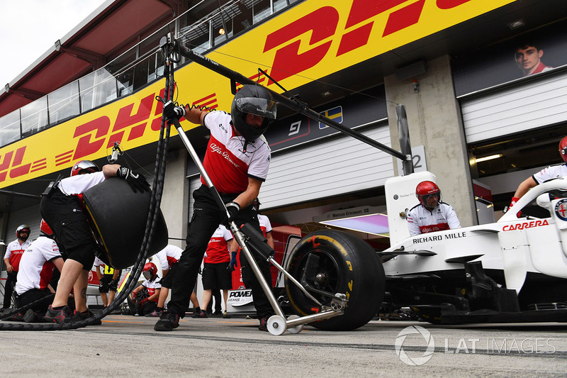 Entraînement aux arrêts aux stands chez Sauber