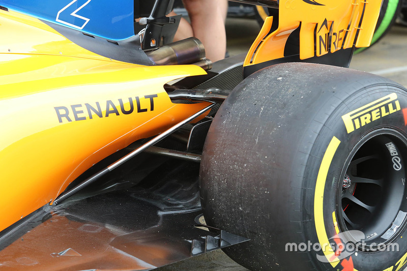 McLaren MCL33