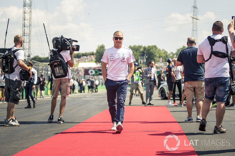 Valtteri Bottas, Mercedes-AMG F1 en el drivers parade
