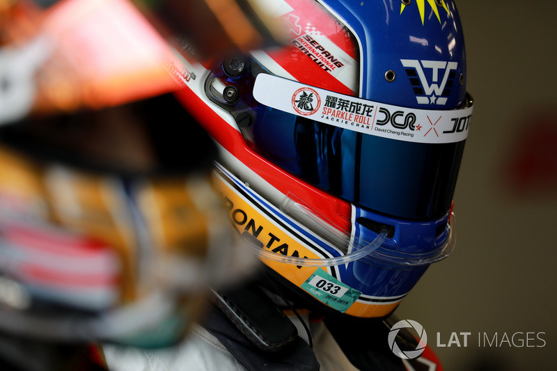 #37 Jackie Chan DC Racing Oreca 07 Gibson: Weiron Tan