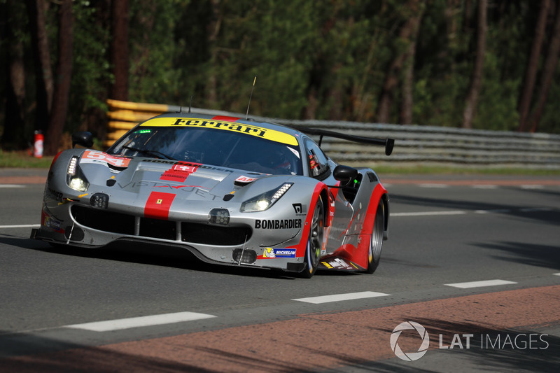 #54 Spirit of Race Ferrari 488 GTE: Thomas Flohr, Francesco Castellacci, Giancarlo Fisichella