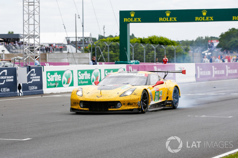 #63 Corvette Racing Chevrolet Corvette C7.R: Jan Magnussen, Antonio Garcia, Mike Rockenfeller