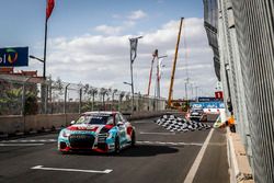 Il vincitore della gara Jean-Karl Vernay, Audi Sport Leopard Lukoil Team Audi RS 3 LMS