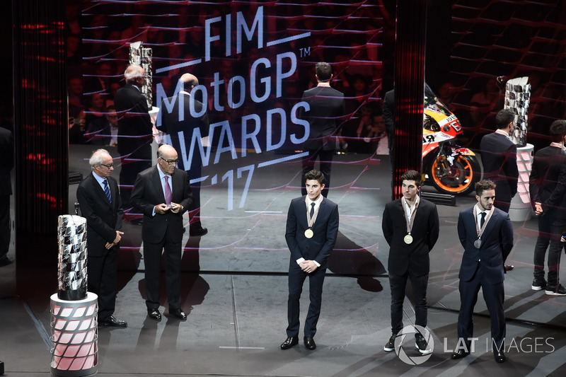 Marc Marquez, Repsol Honda Team, Andrea Dovizioso, Ducati Team, Maverick Viñales, Yamaha Factory Racing