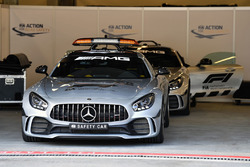 La voiture de sécurité