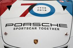 Guest Car, dettaglio della livrea celebrativa per i 70 anni di Porsche