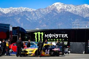 Clint Bowyer, Stewart-Haas Racing, Ford Mustang Rush Truck Centers/Haas Automation